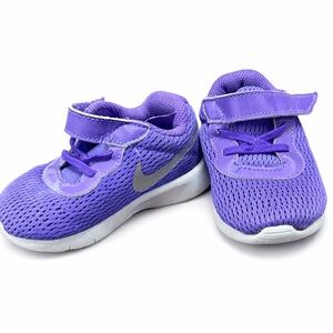 Nike Girls Purple Mesh Sneakers Size 6 Velcro Strap Lightweight